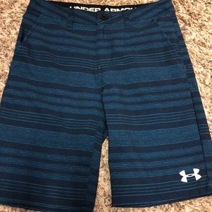COPY - Boys UA golf style shorts
